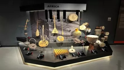 Afrika Dr. Hüseyin Parkan Sanlıkol Müzik Enstrümanları Müzesi Görsel
